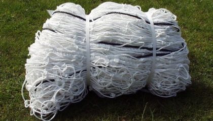 Full Size Shaped net – Goal Net Size 7.32m x 2.44m (24′ x 8′) – Knotted & Braided – 2.2m Bottom Run Back Ideal For Socketed Goals