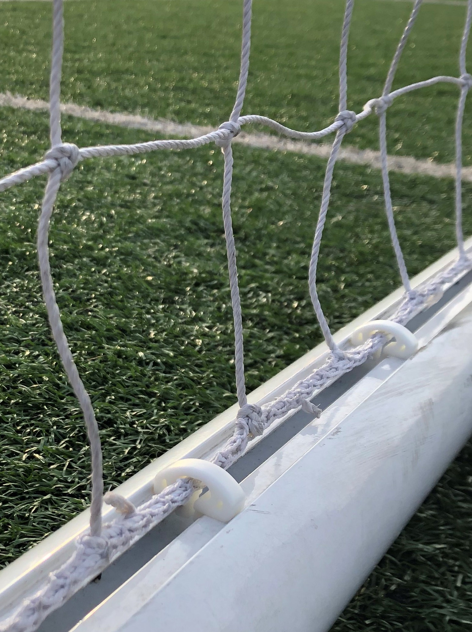 Harrod Aluminium Football Goal Post Net Clips/Hooks For 3G Goals Pack of 24 